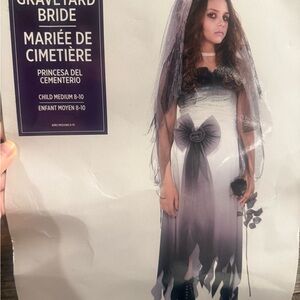 Graveyard Bride Costume with Veil